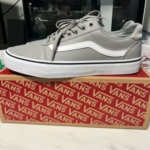Deluxe Comfort Vans